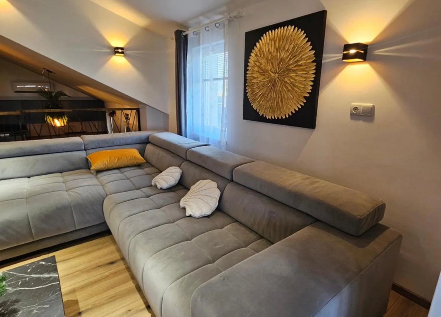 Villa Izziy By The Beach With A Sea View And Heated Pool Ražanac